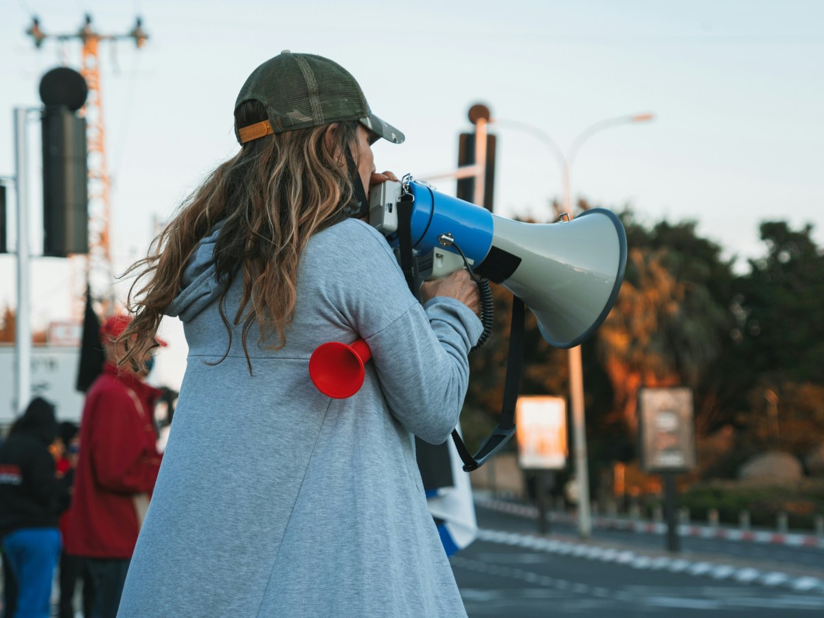New Amazons Report: Systemic Barriers Keeping Women Out of Environmental&nbsp;Leadership